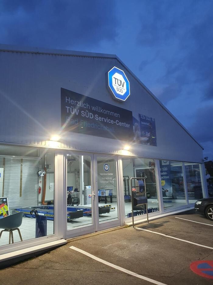 Bilder TÜV SÜD Service-Center Bad Friedrichshall
