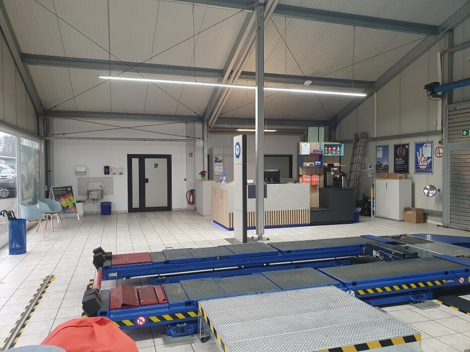 Bilder TÜV SÜD Service-Center Bad Friedrichshall