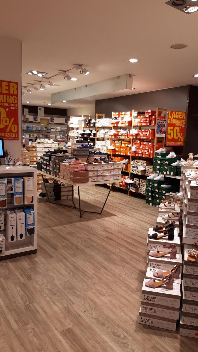 Bilder Shoe City Outlet
