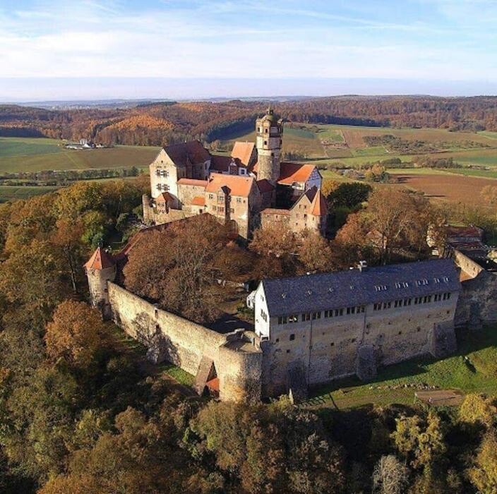 Bilder Burg Restaurant und Cafe auf der Ronneburg