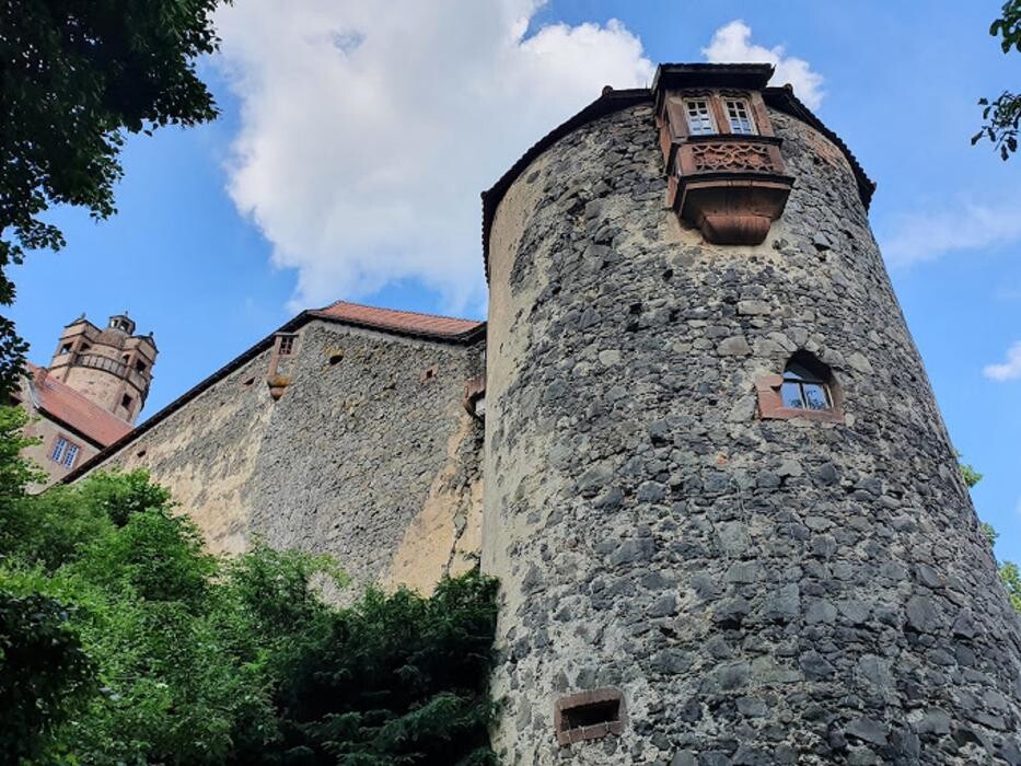 Bilder Burg Restaurant und Cafe auf der Ronneburg
