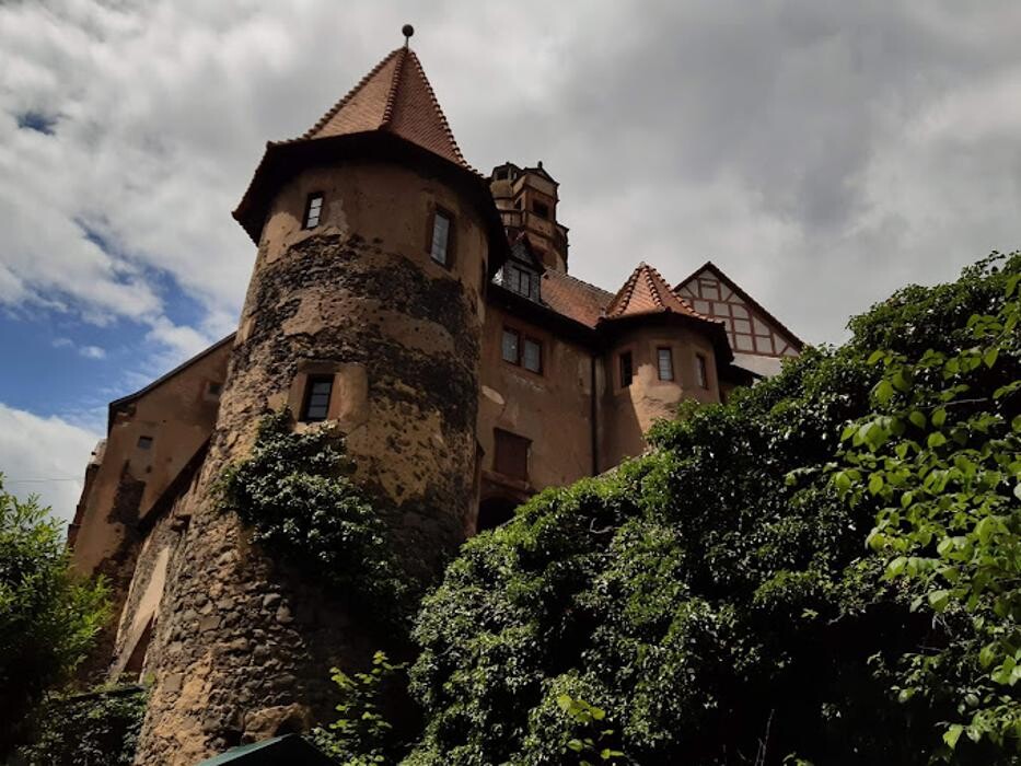Bilder Burg Restaurant und Cafe auf der Ronneburg