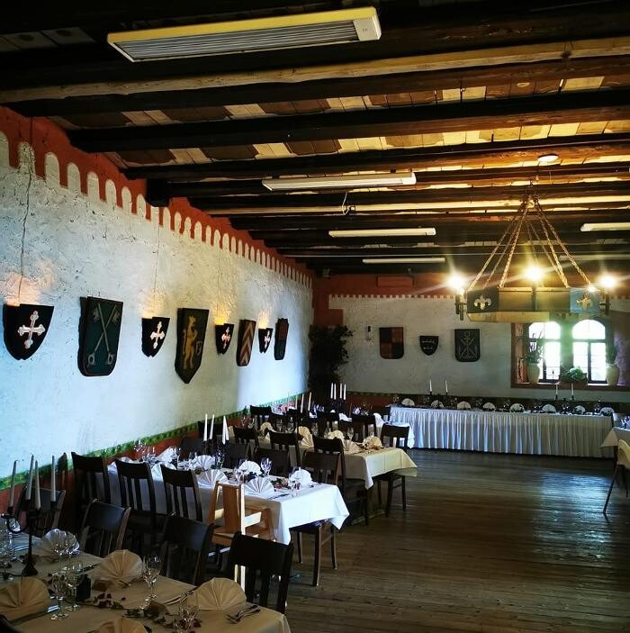 Bilder Burg Restaurant und Cafe auf der Ronneburg