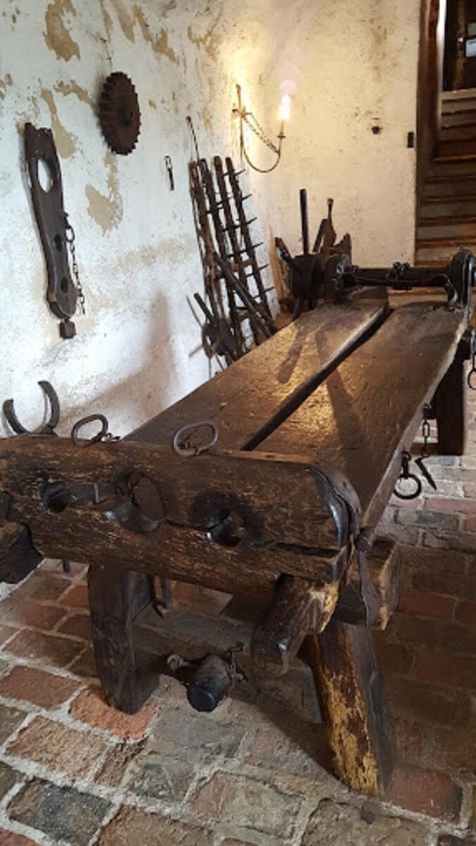 Bilder Burg Restaurant und Cafe auf der Ronneburg