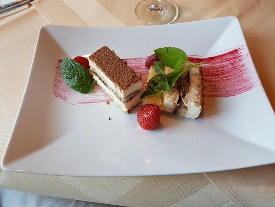 Bilder Burg Restaurant und Cafe auf der Ronneburg