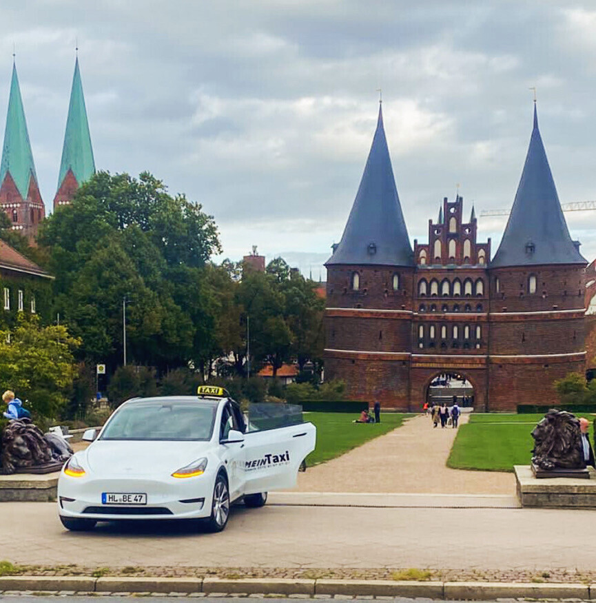 MeinTaxi Lübeck Logo