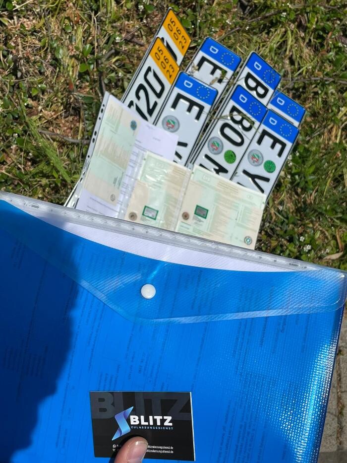 Bilder Zulassungsdienst Bochum Blitz | KFZ Zulassung, Abmeldung, Ummeldung