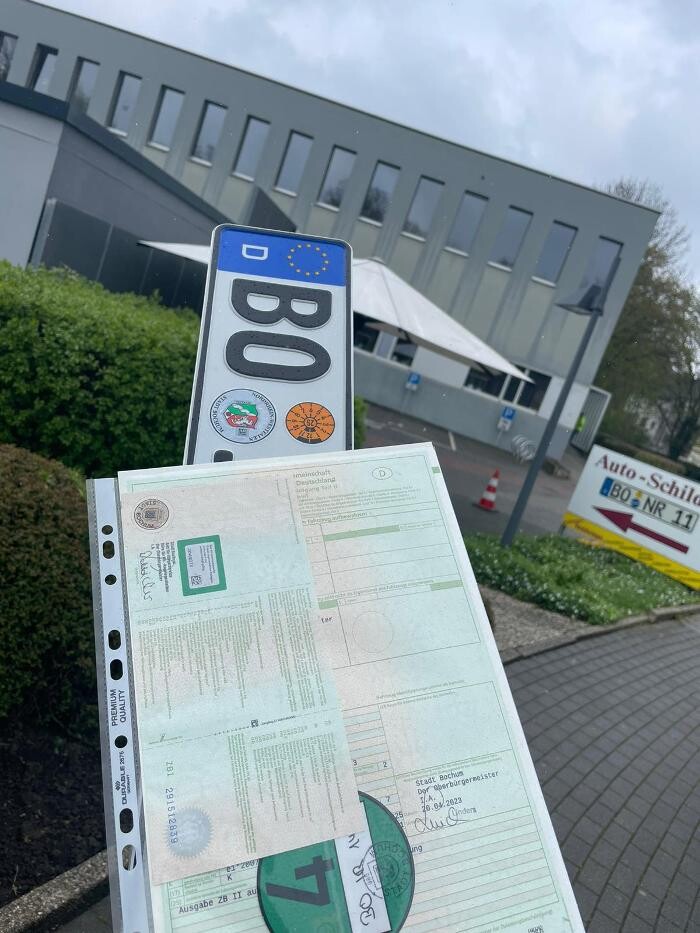 Bilder Zulassungsdienst Bochum Blitz | KFZ Zulassung, Abmeldung, Ummeldung