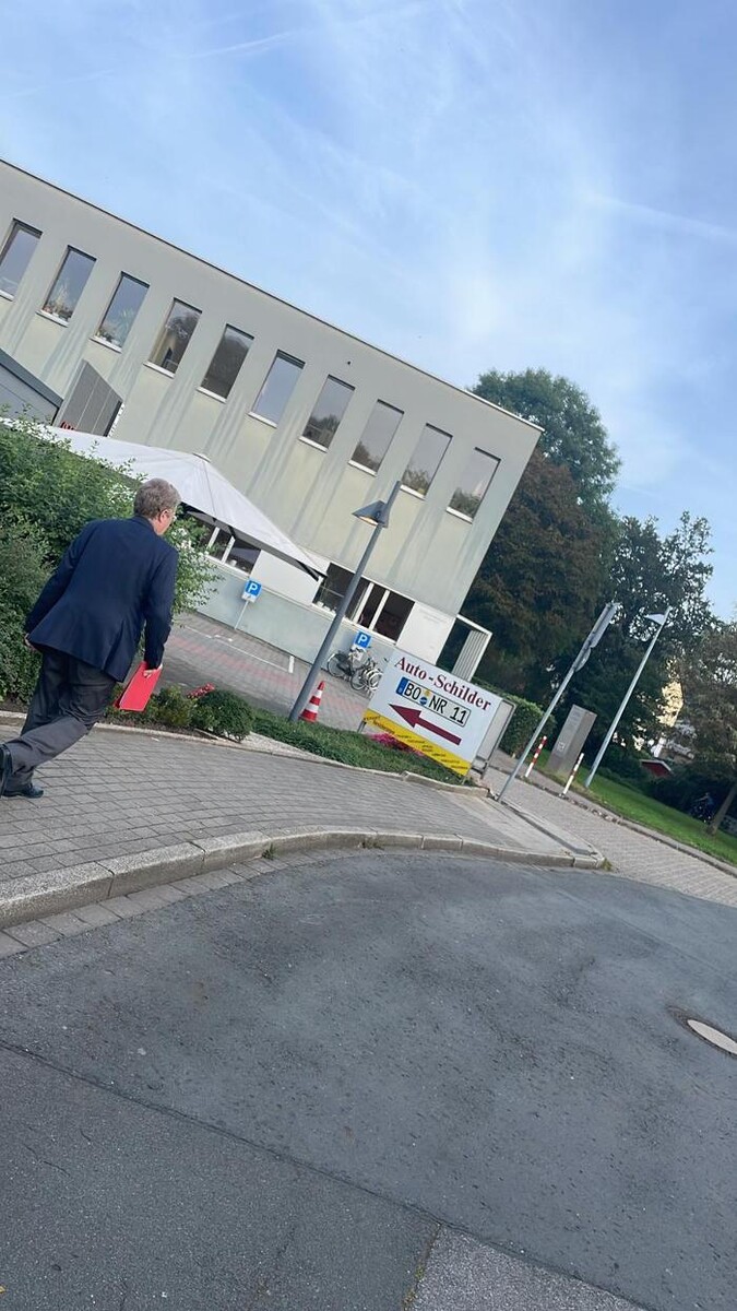 Bilder Zulassungsdienst Bochum Blitz | KFZ Zulassung, Abmeldung, Ummeldung