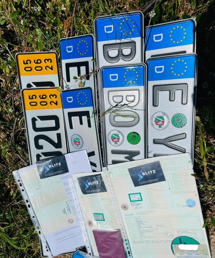 Bilder Zulassungsdienst Bochum Blitz | KFZ Zulassung, Abmeldung, Ummeldung