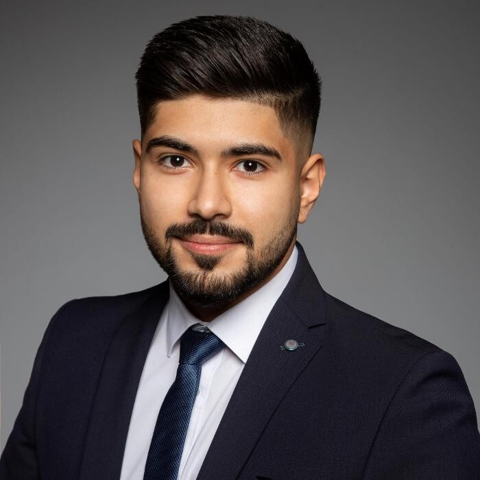 Bilder ERGO Versicherung Onur Olcay