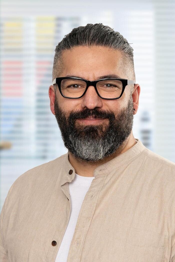 Bilder ERGO Versicherung Ali Murat Aydin