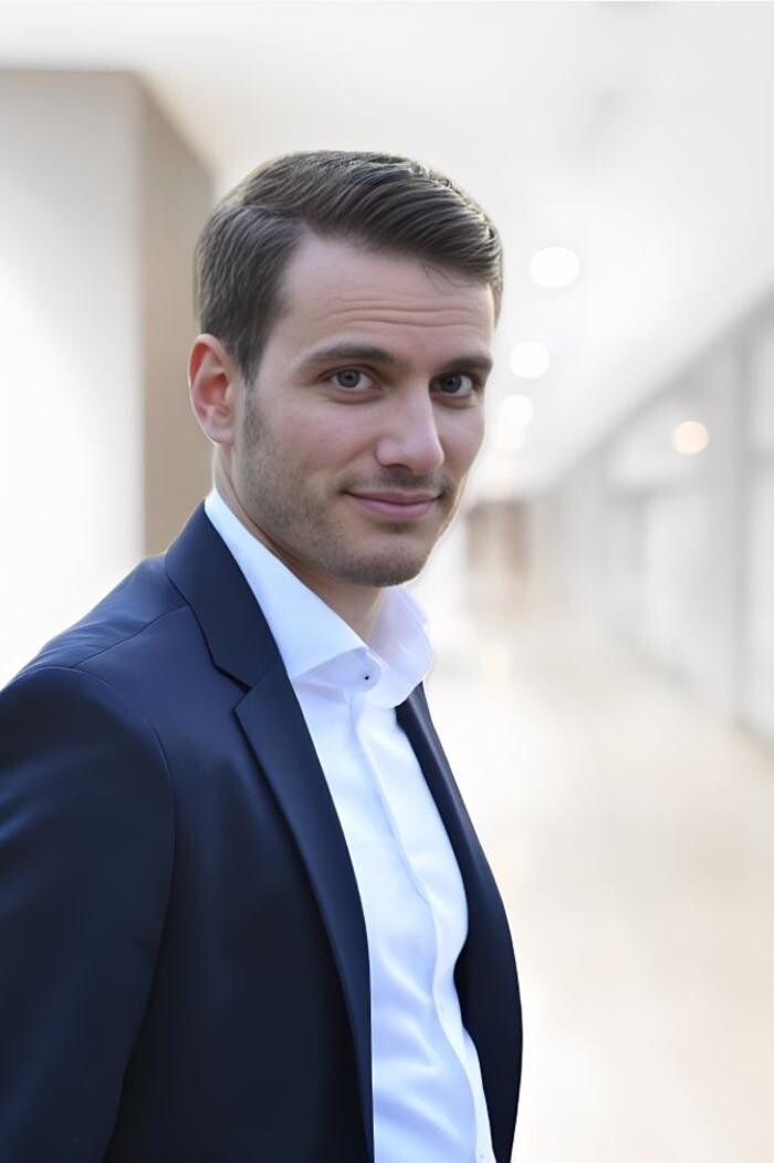 Bilder ERGO Versicherung Ogulcan Eroglu