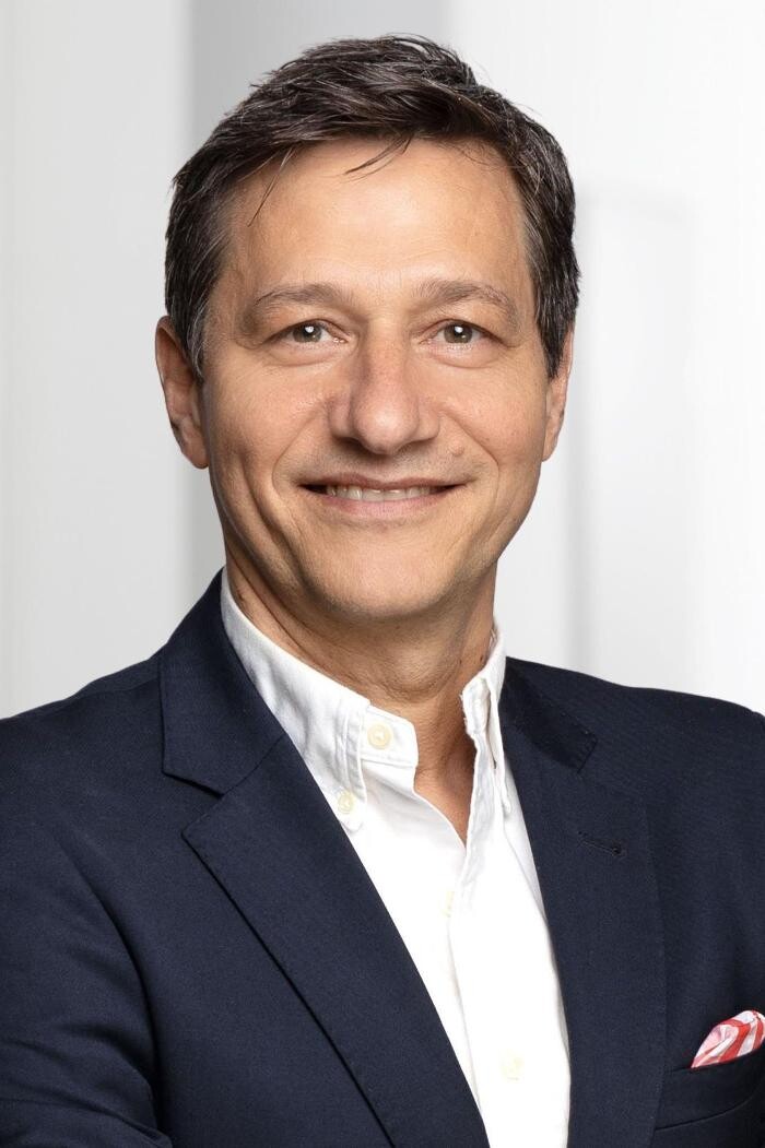 Bilder ERGO Versicherung Georg Abel