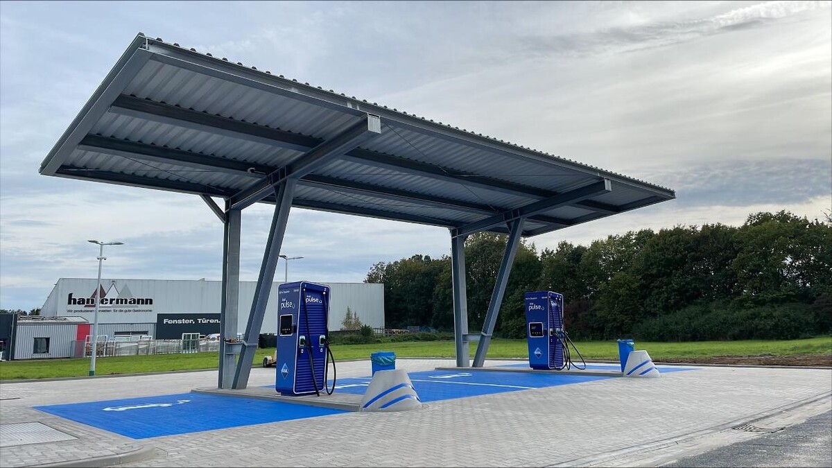 Bilder Aral pulse Ladestation