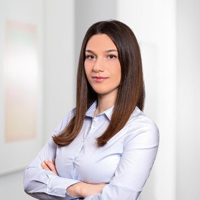 Bilder ERGO Versicherung Isabella Koc