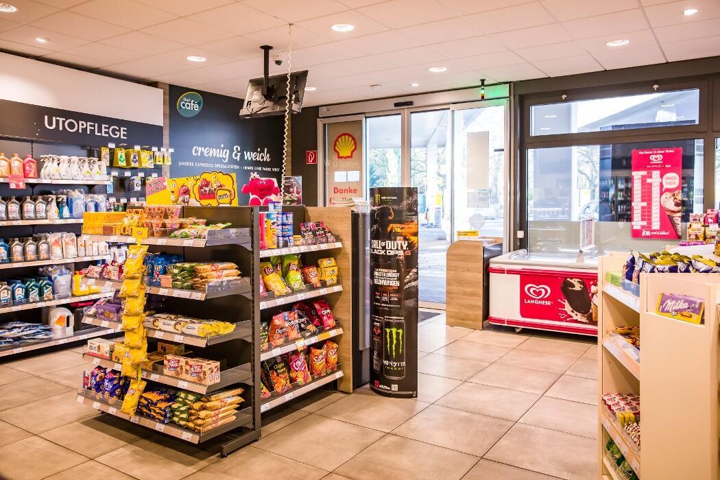 Bilder Shell Recharge Charging Station