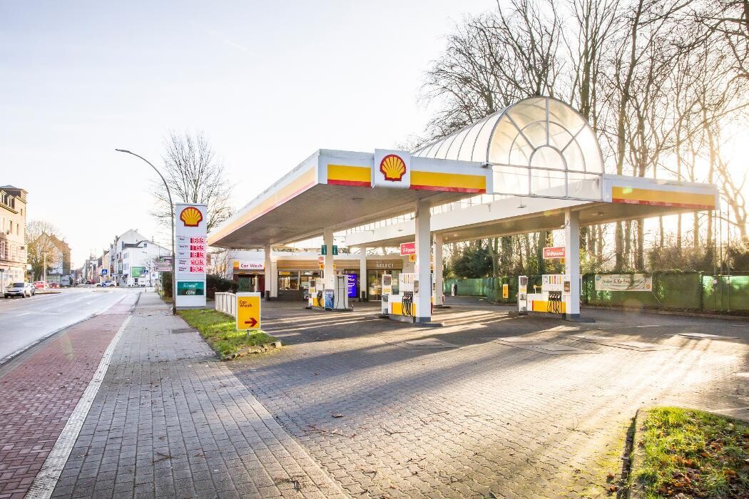 Bilder Shell Recharge Charging Station