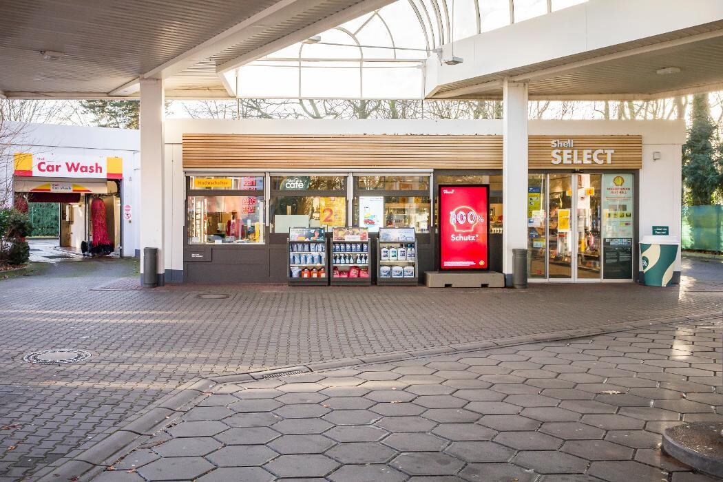 Bilder Shell Recharge Charging Station