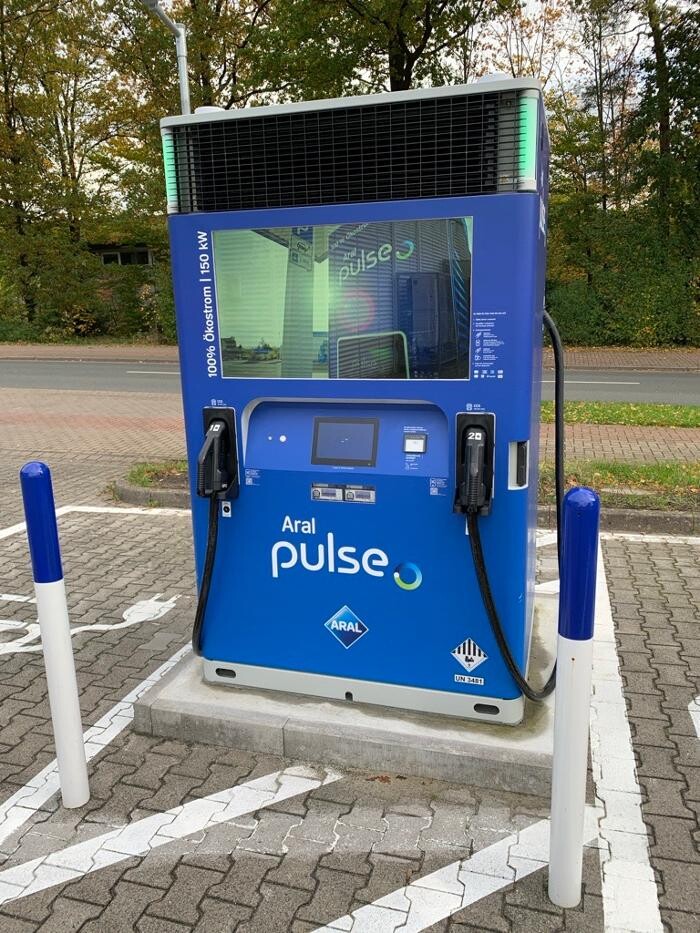 Bilder Aral pulse Ladestation