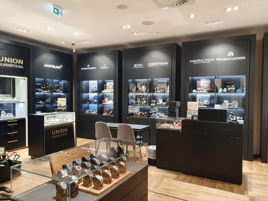 Bilder CHRIST Juweliere und Uhrmacher