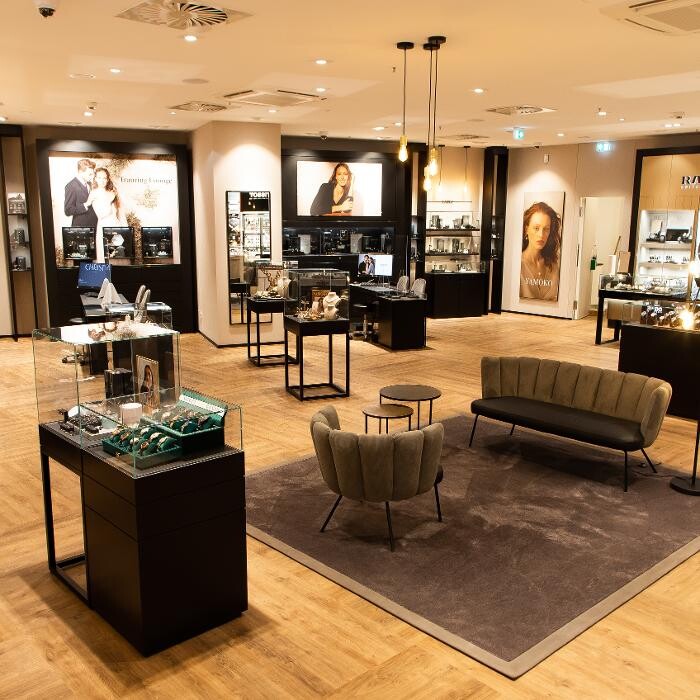 Bilder CHRIST Juweliere und Uhrmacher