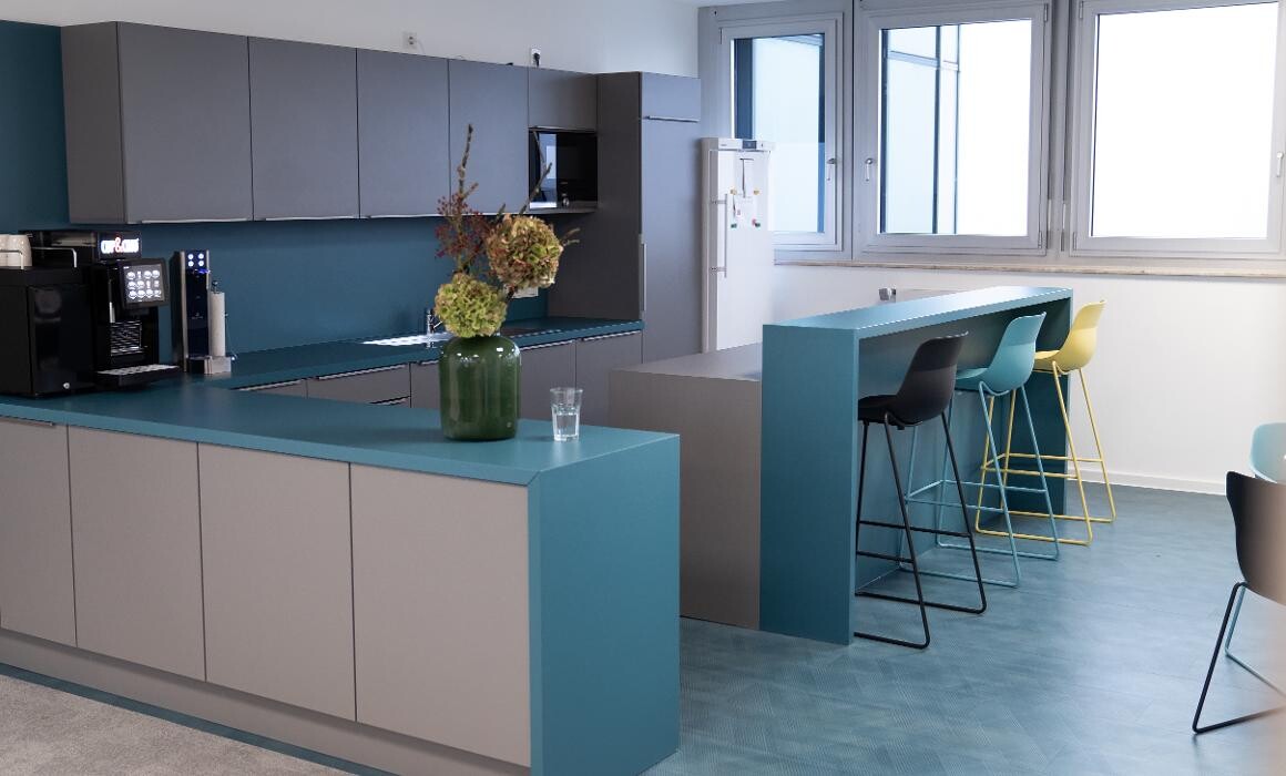 Bilder juunit - SYSTEMHAUS-FRANKFURT