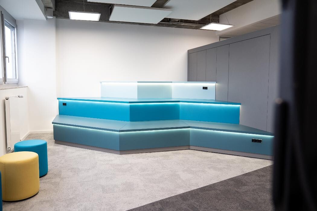 Bilder juunit - SYSTEMHAUS-FRANKFURT