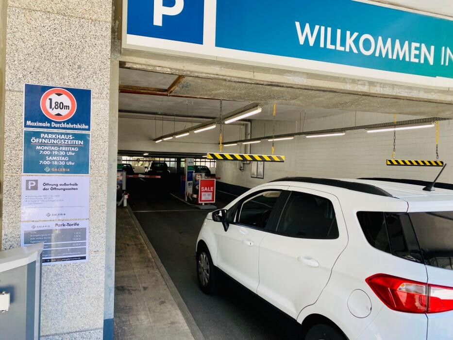 Bilder Parkhaus GALERIA Gießen