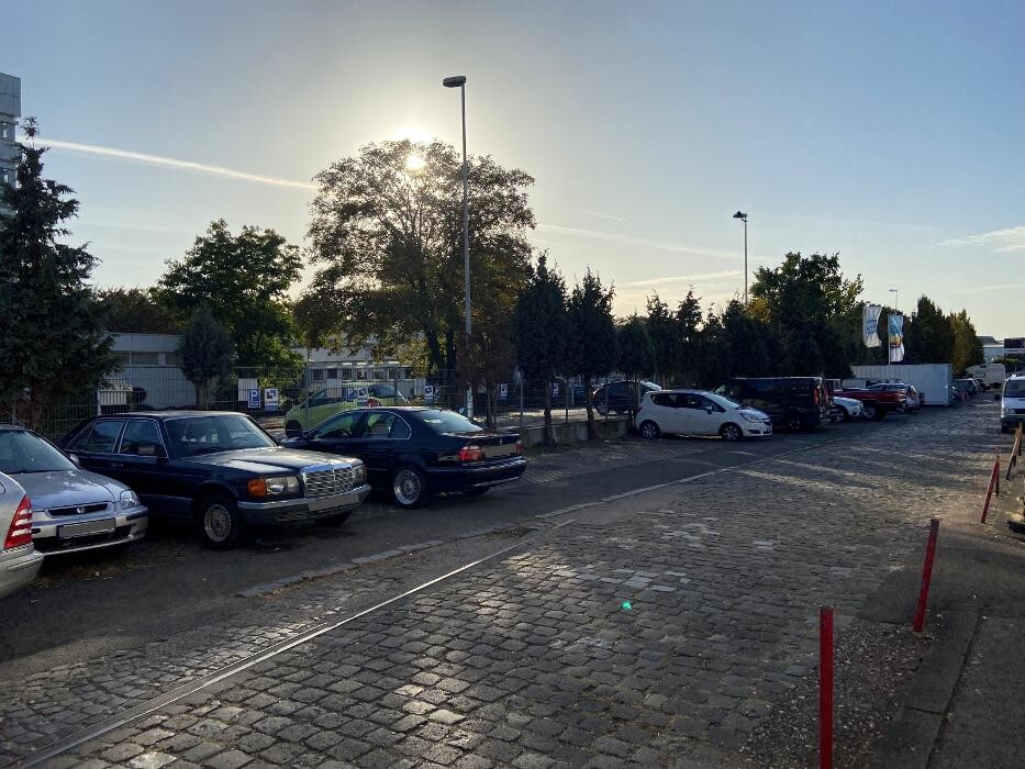 Bilder ampido Parkplatz