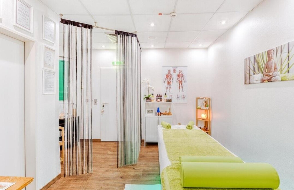 Bilder Massage Therapie Frankfurt