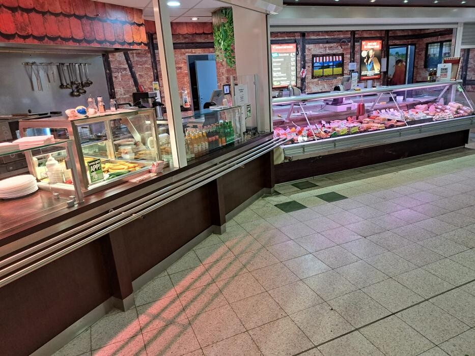 Bilder TORNEY Landfleischerei Neubrandenburg (Lindenpark Süd)