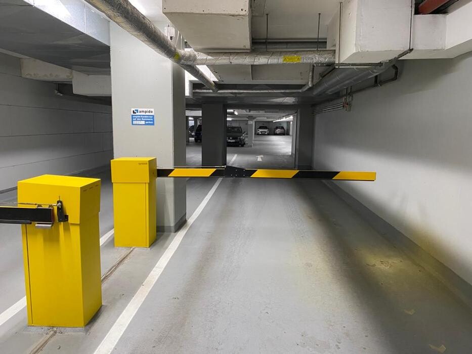 Bilder ampido Parkplatz