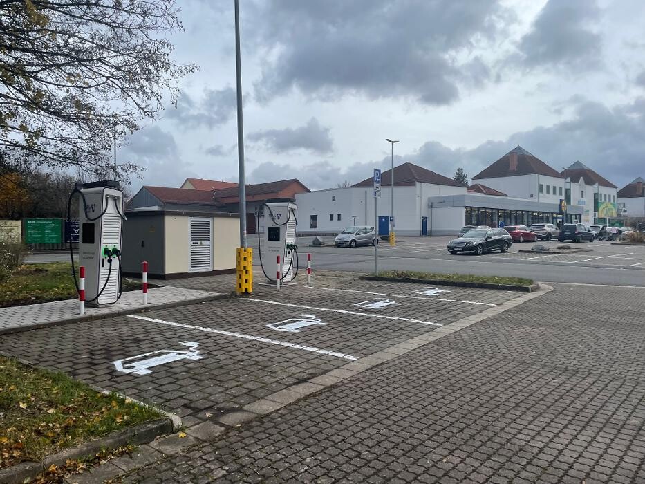 Bilder TEAG Mobil-Ladestation