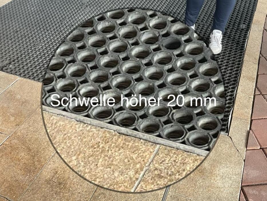 Bilder Ralph Werthebach von der HWK Südwestfalen ö.b.u.v. Sachverständiger im Fliesenlegerhandwerk