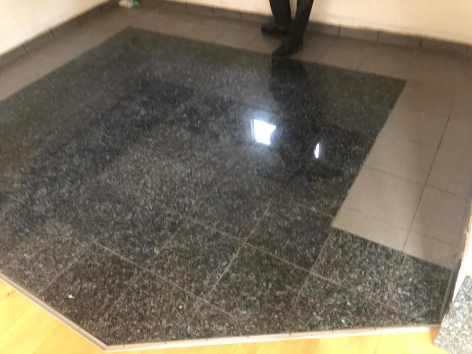Bilder Ralph Werthebach von der HWK Südwestfalen ö.b.u.v. Sachverständiger im Fliesenlegerhandwerk