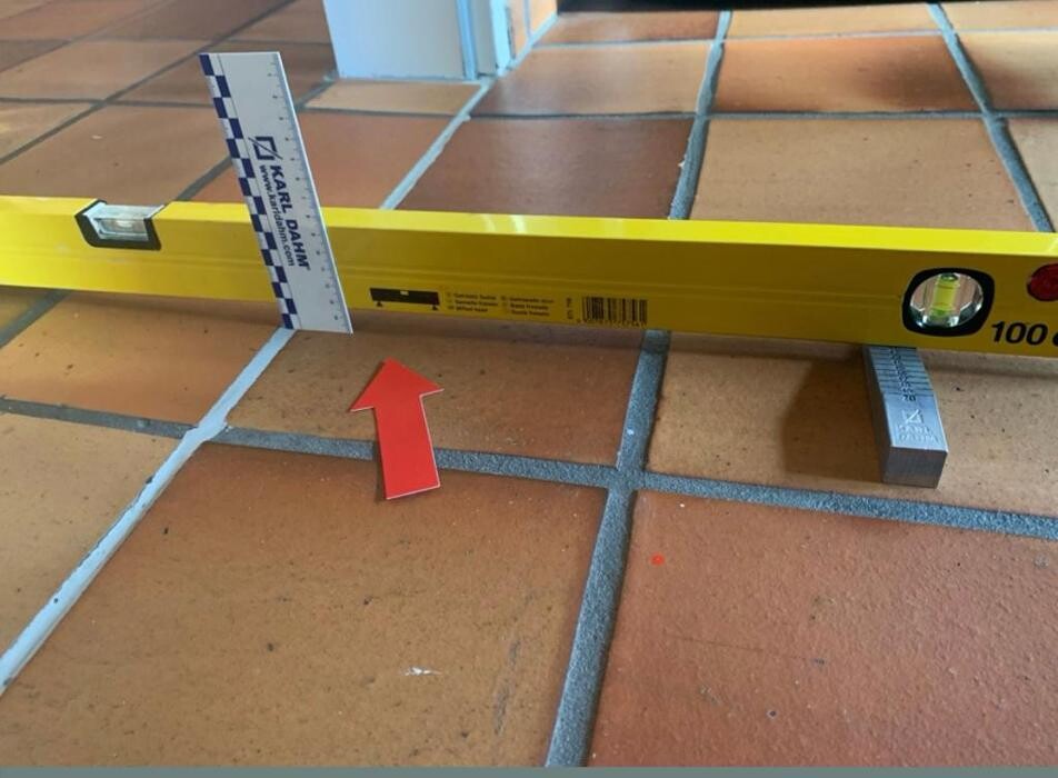 Bilder Ralph Werthebach von der HWK Südwestfalen ö.b.u.v. Sachverständiger im Fliesenlegerhandwerk