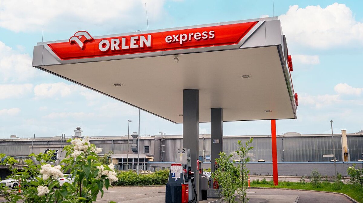 Bilder ORLEN express Automatentankstelle