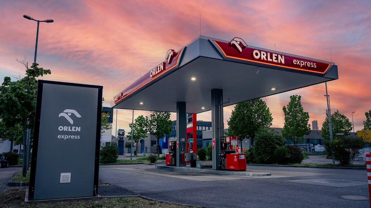 Bilder ORLEN express Automatentankstelle