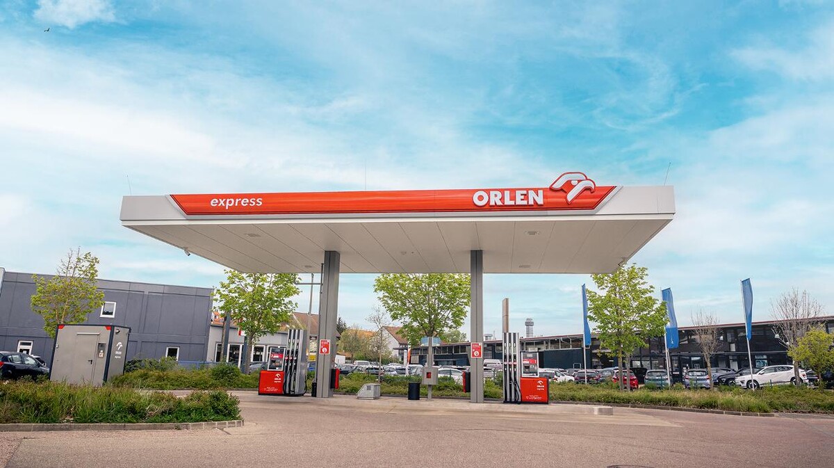 Bilder ORLEN express Automatentankstelle