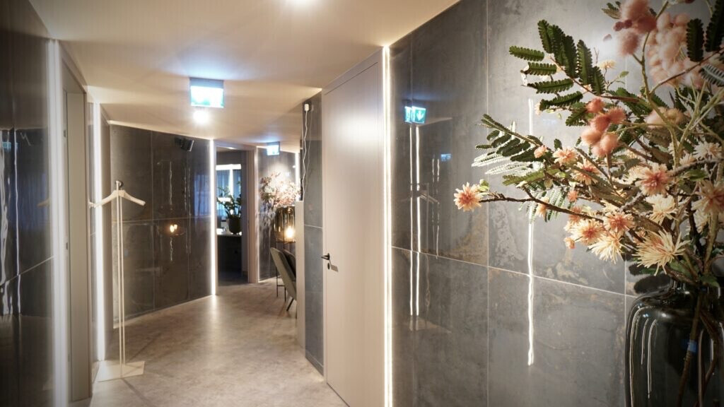 Bilder Barong Holistic