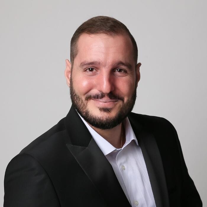 Bilder ERGO Versicherung Stergios Papadopoulos