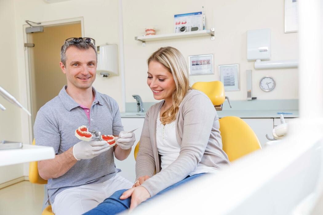 Bilder Zahnarzt Dr. med. dent. Gunther Landskröner - Praxis für Mundgesundheit