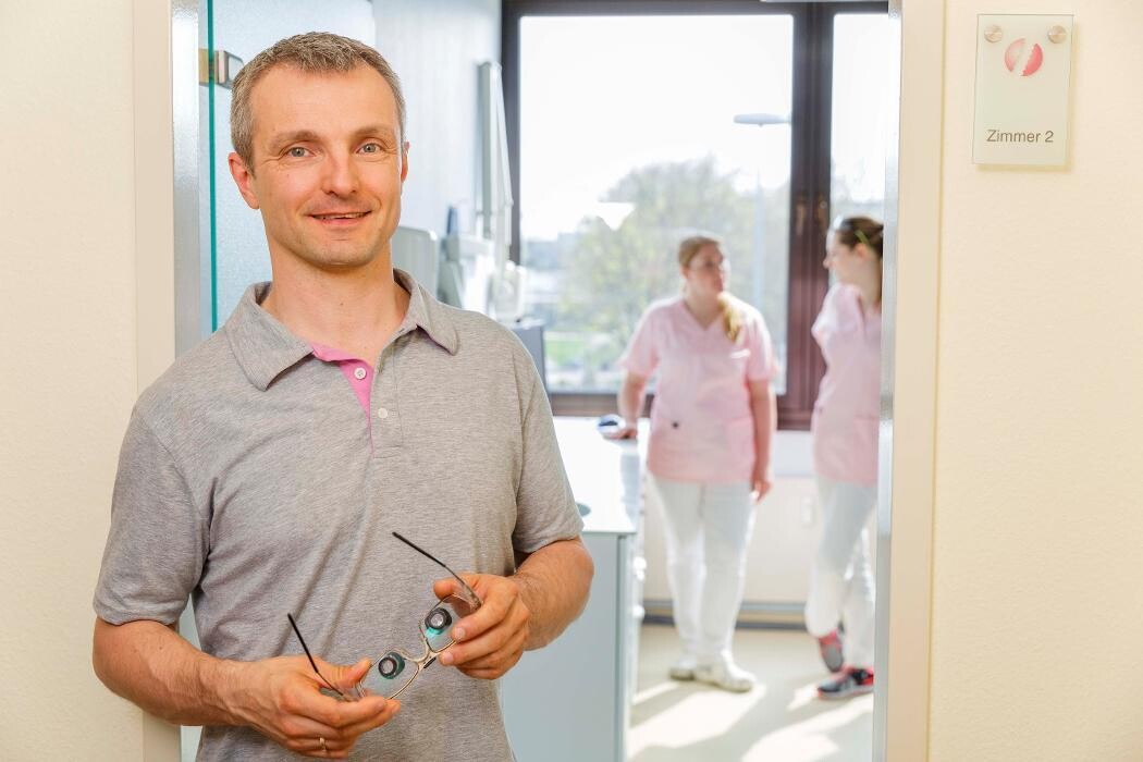 Bilder Zahnarzt Dr. med. dent. Gunther Landskröner - Praxis für Mundgesundheit