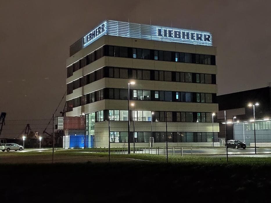 Bilder Liebherr-MCCtec Vertriebs- und Service GmbH
