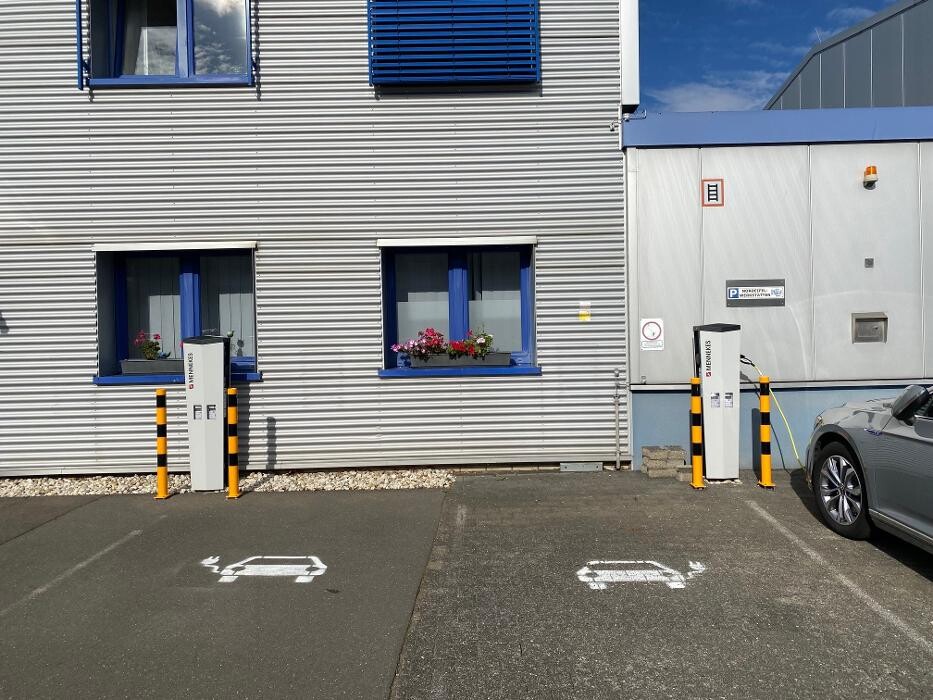 Bilder e-regio Ladestation