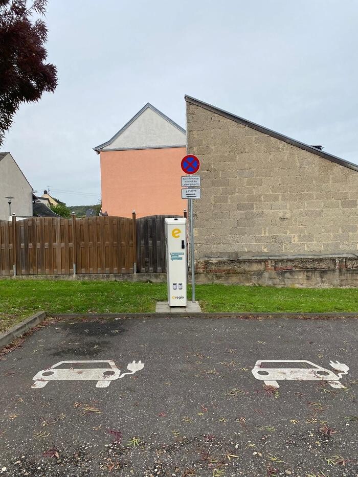 Bilder e-regio Ladestation