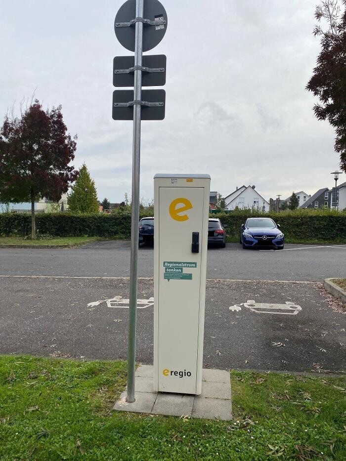 Bilder e-regio Ladestation