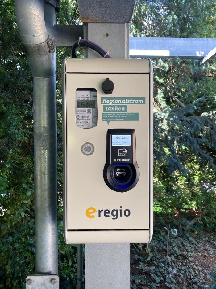 Bilder e-regio Ladestation