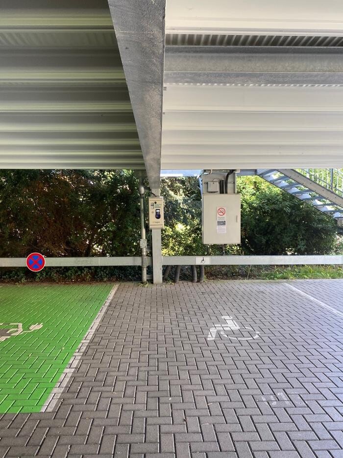 Bilder e-regio Ladestation